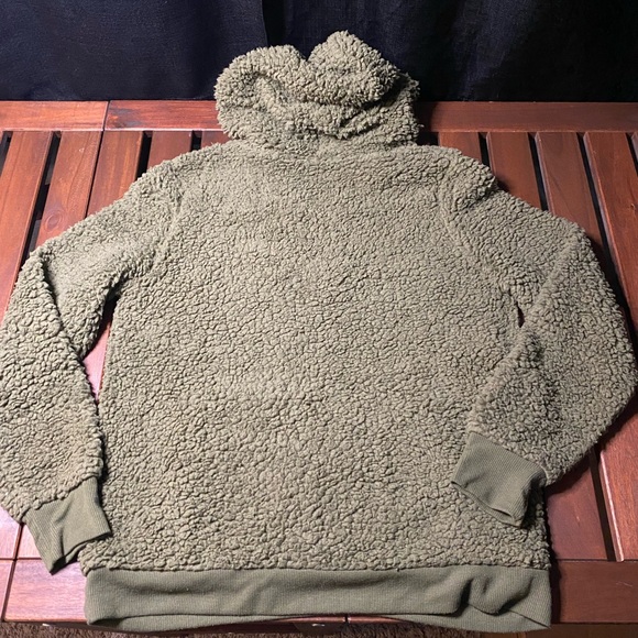 No Boundaries Olive Green Sherpa Hoodie Sweater size L (11-13) - Picture 6 of 6